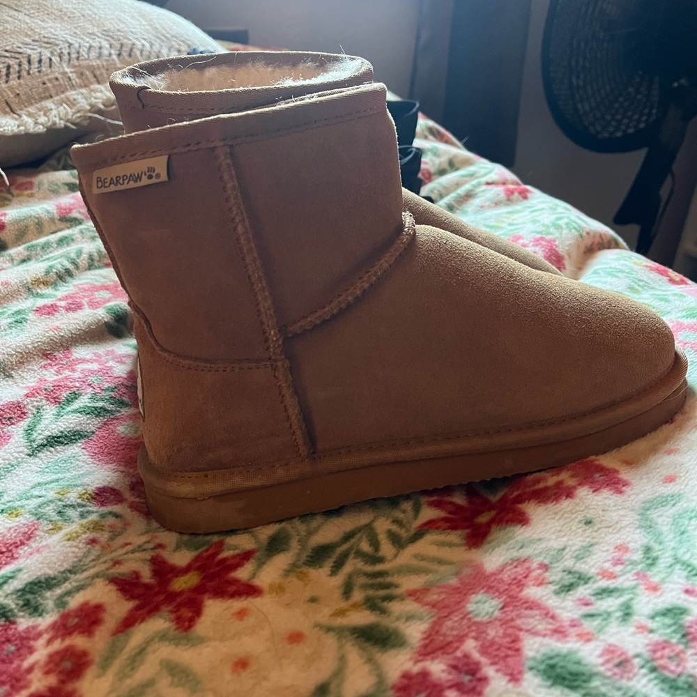 Women’s Bearpaw Boots